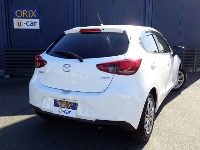 MAZDA2(マツダ)の車両写真