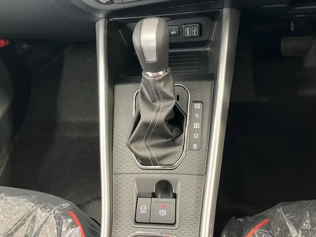 トヨタ　ライズ　ハイブリッド