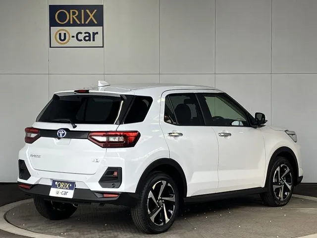 トヨタ　ライズ　ハイブリッド