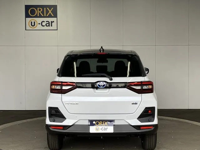 トヨタ　ライズ　ハイブリッド