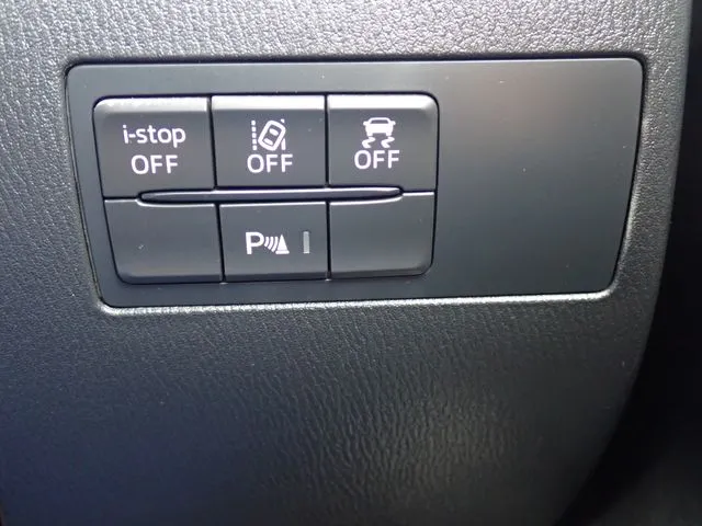 MAZDA2(マツダ)の車両写真