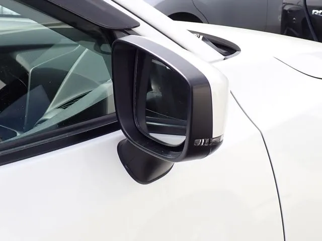 MAZDA2(マツダ)の車両写真