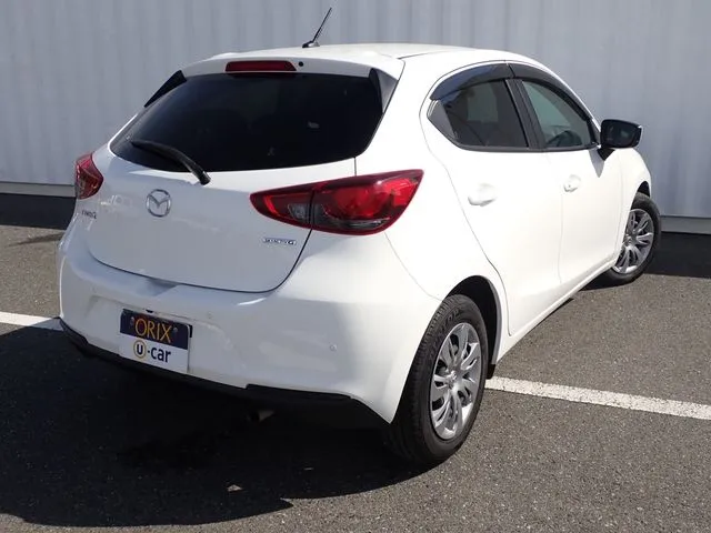 MAZDA2(マツダ)の車両写真