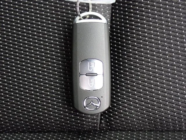 MAZDA2(マツダ)の車両写真