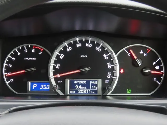 ハイエースバン　１．２５ｔ　２ＷＤ（トヨタ）の車両写真