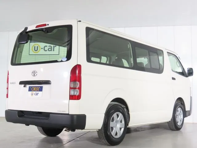 ハイエースバン　１．２５ｔ　２ＷＤ（トヨタ）の車両写真