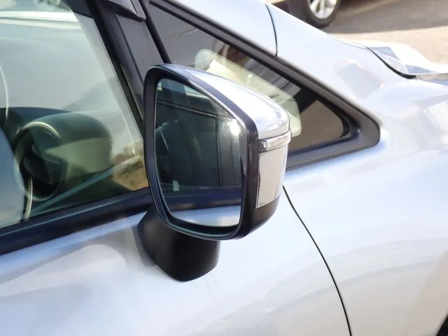 ノート（ニッサン）の車両写真