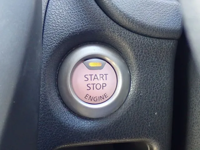 ノート（ニッサン）の車両写真