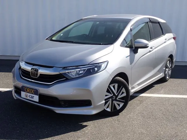 ホンダ シャトル　ハイブリッド