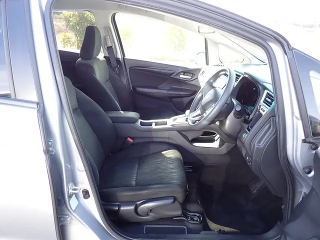 ホンダ シャトル ハイブリッド