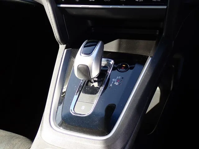 ホンダ シャトル ハイブリッド