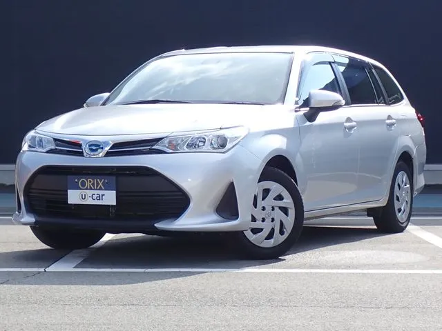 カローラフィールダー ハイブリッド(トヨタ)の車両写真