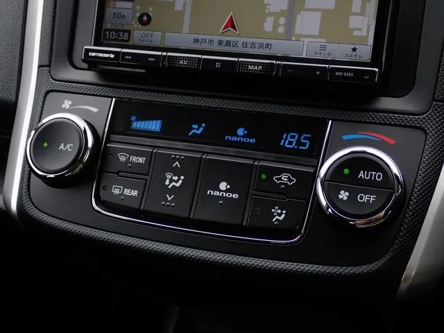 カローラフィールダー ハイブリッド(トヨタ)の車両写真