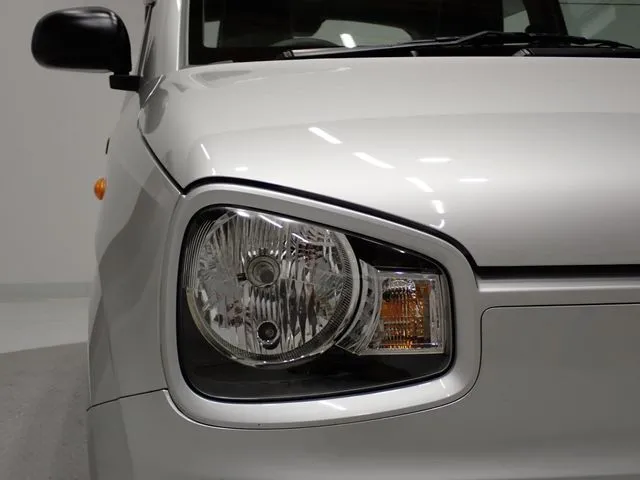 スズキ　アルト　４ＷＤ