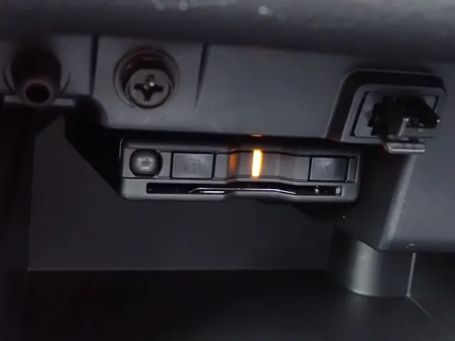 プロボックスバン ハイブリッド(トヨタ)の車両写真