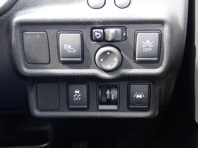 ノート（ニッサン）の車両写真