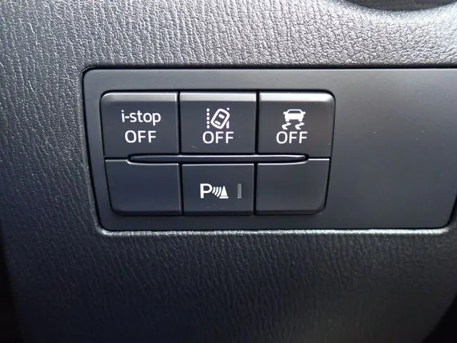 ＭＡＺＤＡ２（マツダ）の車両写真