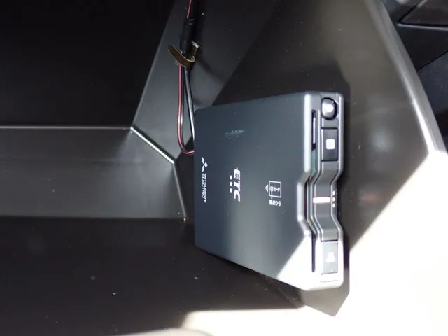 ＭＡＺＤＡ２（マツダ）の車両写真