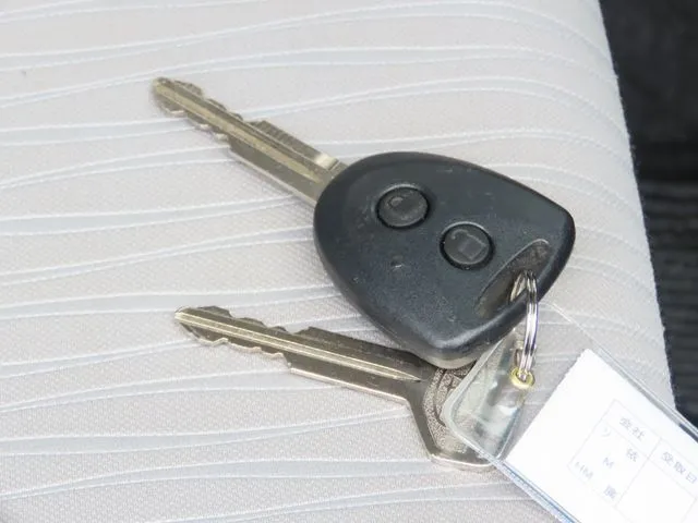 プレオ　プラス（スバル）の車両写真