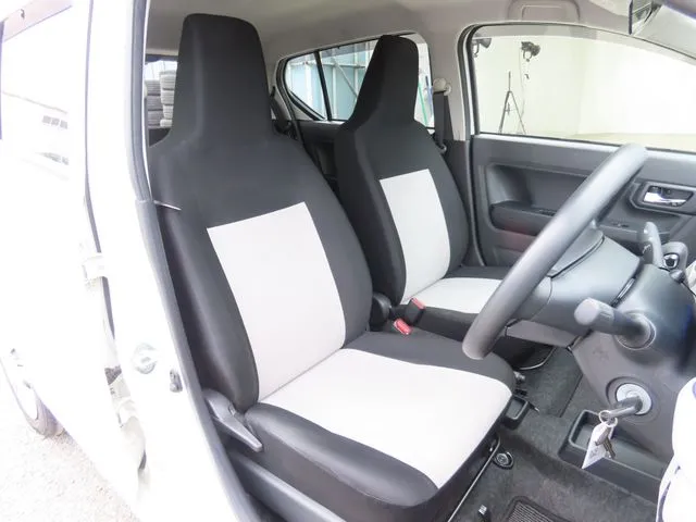 プレオ　プラス（スバル）の車両写真