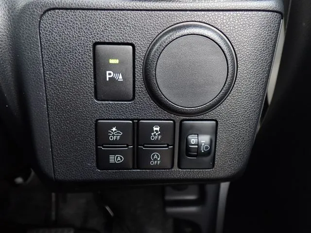 ミラ イース(ダイハツ)の車両写真