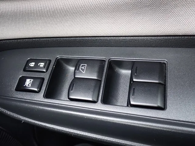 ノート(ニッサン)の車両写真