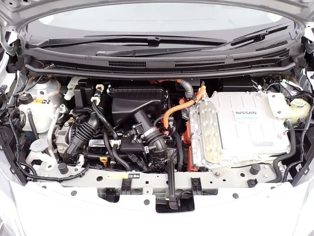 ノート(ニッサン)の車両写真