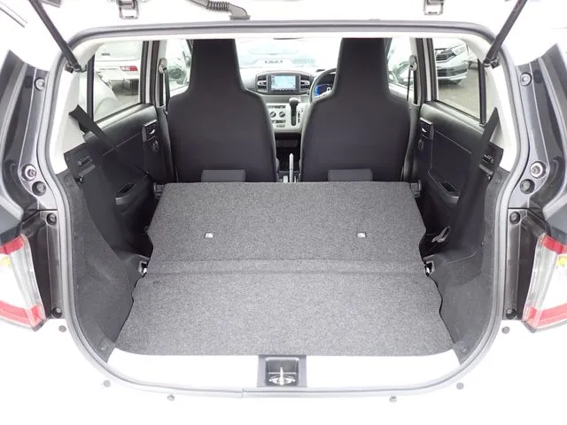 ミラ イース(ダイハツ)の車両写真