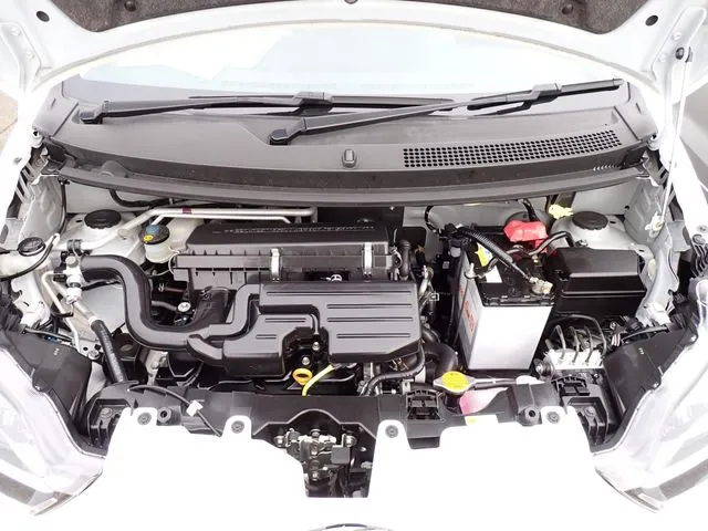 ミラ イース(ダイハツ)の車両写真