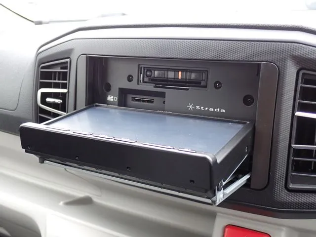 ミラ イース(ダイハツ)の車両写真