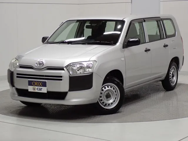 トヨタ プロボックスバン　４ＷＤ