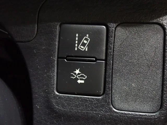 トヨタ　プロボックスバン　４ＷＤ