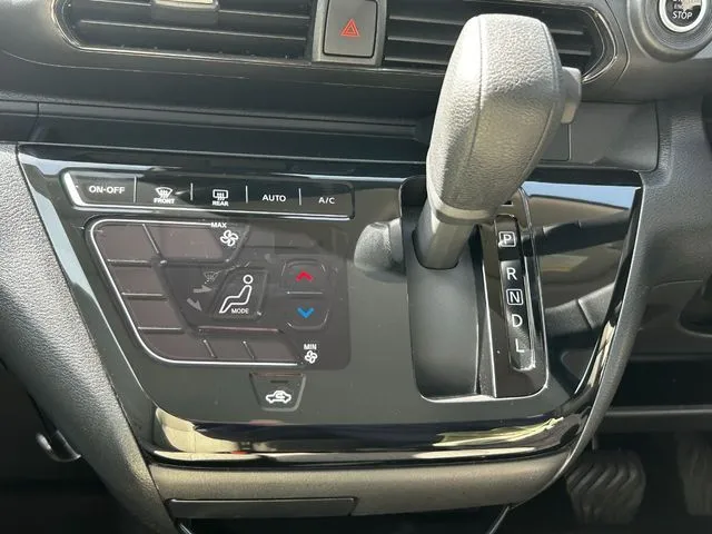 デイズ（ニッサン）の車両写真