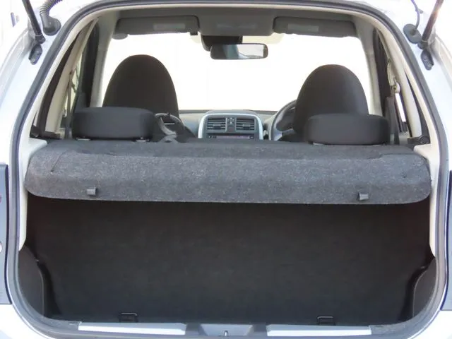 マーチ（ニッサン）の車両写真