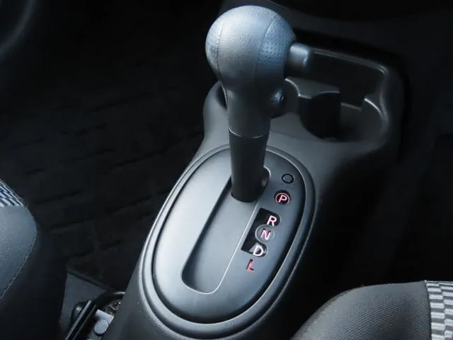 マーチ（ニッサン）の車両写真