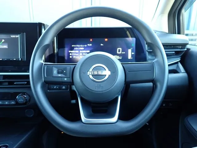 ノート（ニッサン）の車両写真