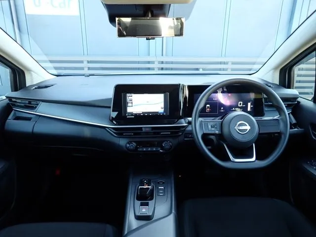 ノート（ニッサン）の車両写真