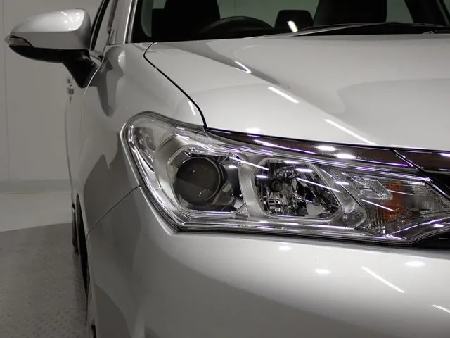 トヨタ　カローラアクシオ