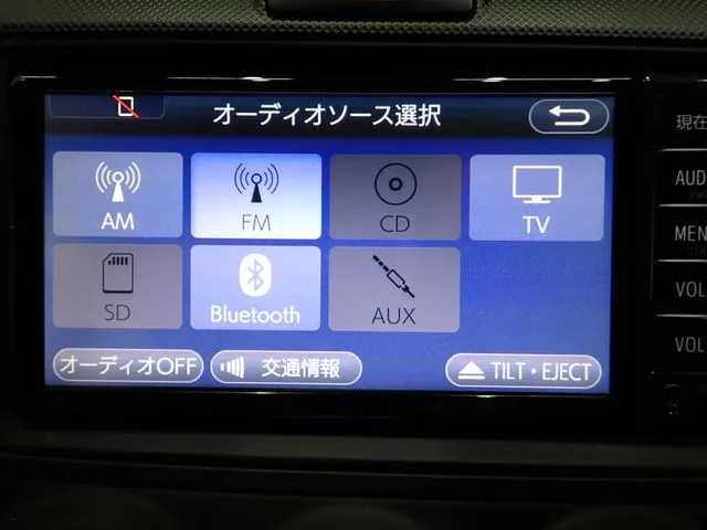 トヨタ　カローラアクシオ