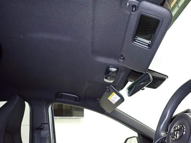 トヨタ　ヤリス