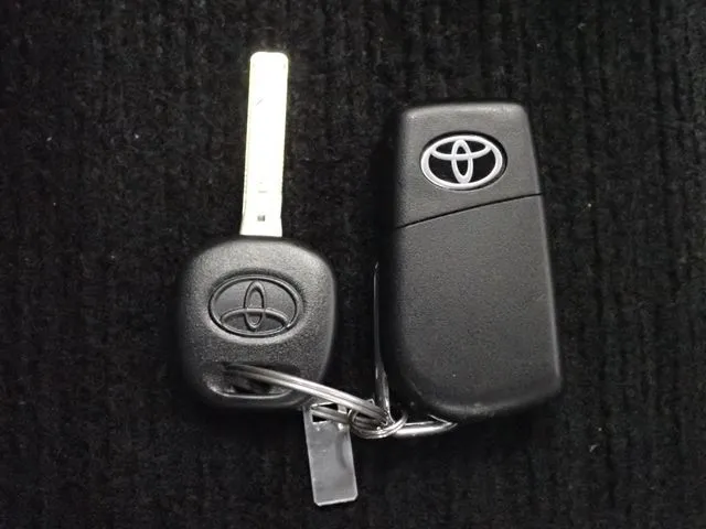 トヨタ　ヤリス