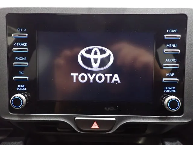 トヨタ　ヤリス