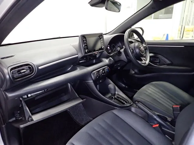 トヨタ　ヤリス