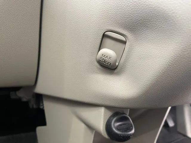 ムーヴ（ダイハツ）の車両写真