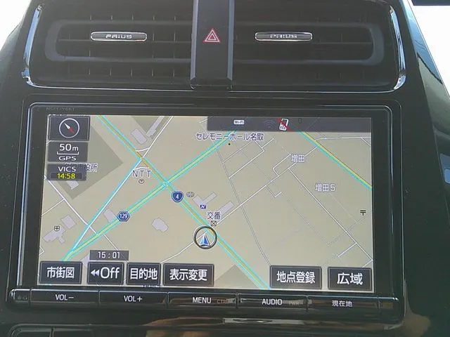 プリウス　４ＷＤ（トヨタ）の車両写真