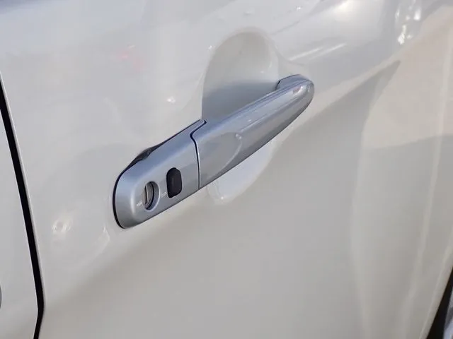 ルーミー（トヨタ）の車両写真