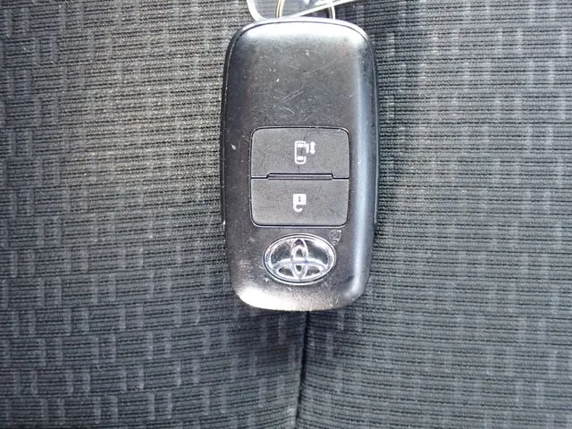 ルーミー（トヨタ）の車両写真