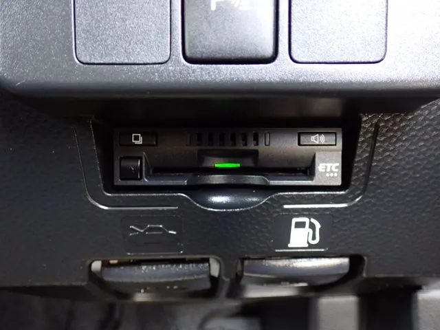 ルーミー（トヨタ）の車両写真