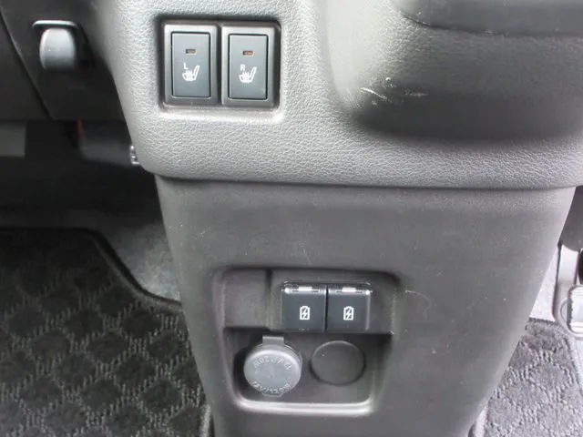 スペーシア　４ＷＤ（スズキ）の車両写真