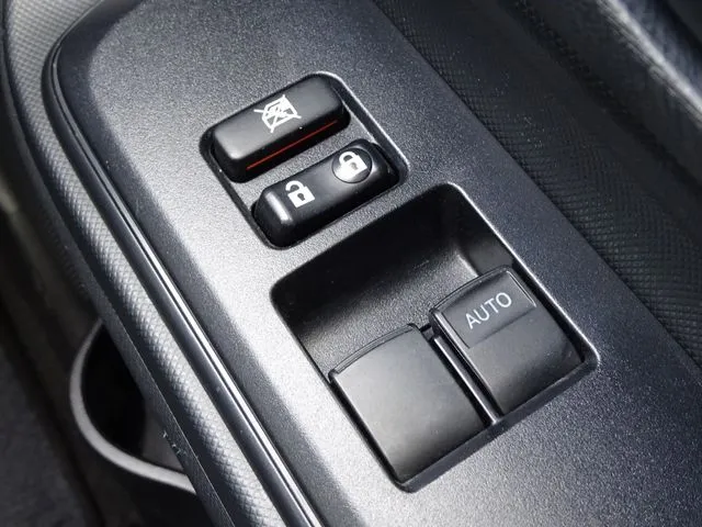 アクア（トヨタ）の車両写真